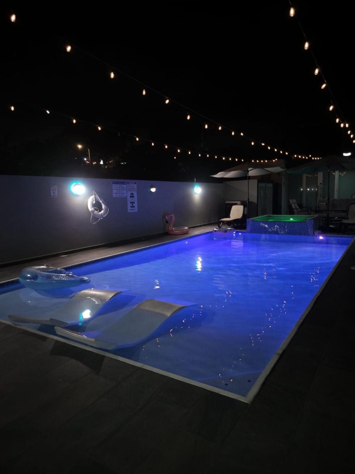 Aquaville Dorado Moderna A Studio 7 Экстерьер фото