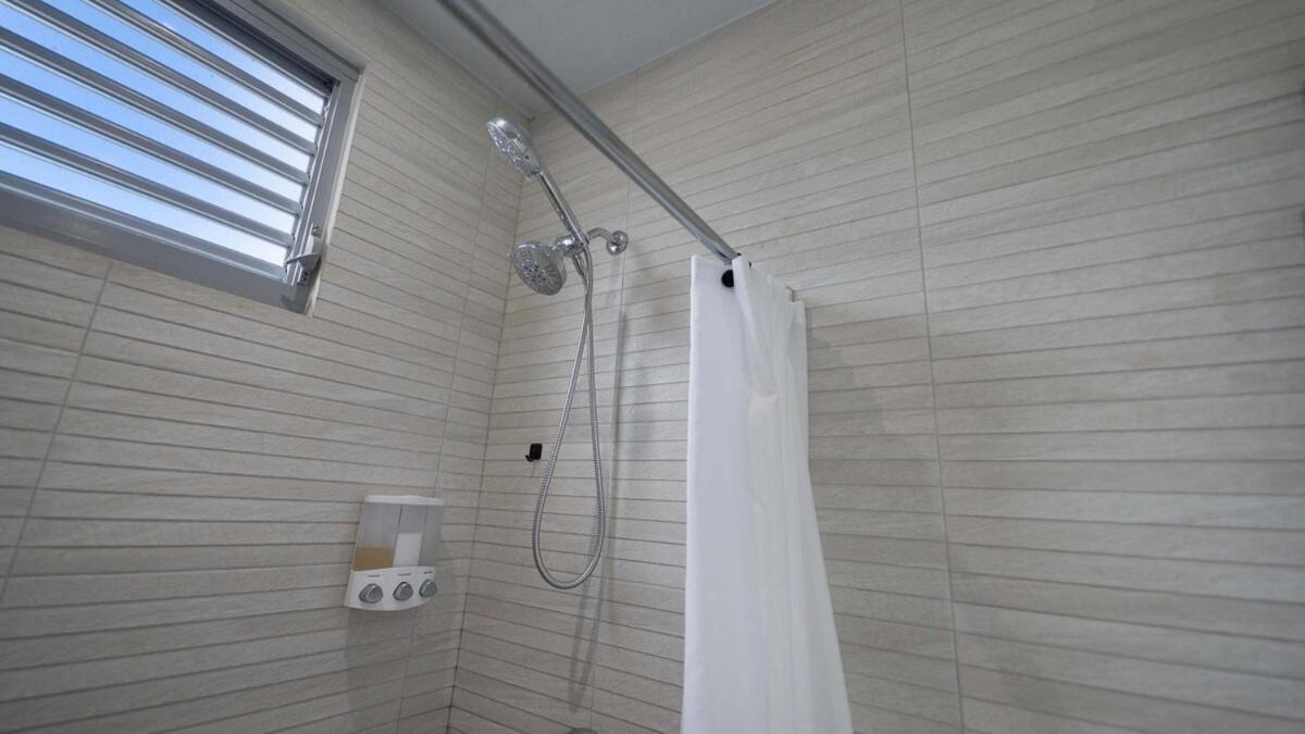 Aquaville Dorado Moderna A Studio 7 Экстерьер фото