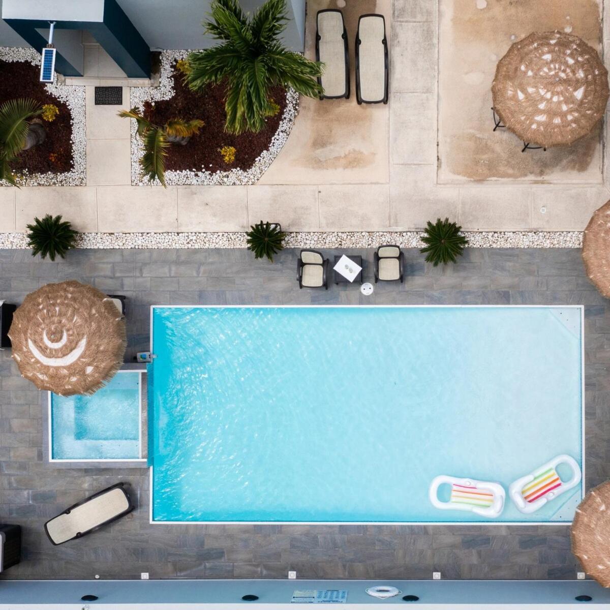 Aquaville Dorado Moderna A Studio 7 Экстерьер фото